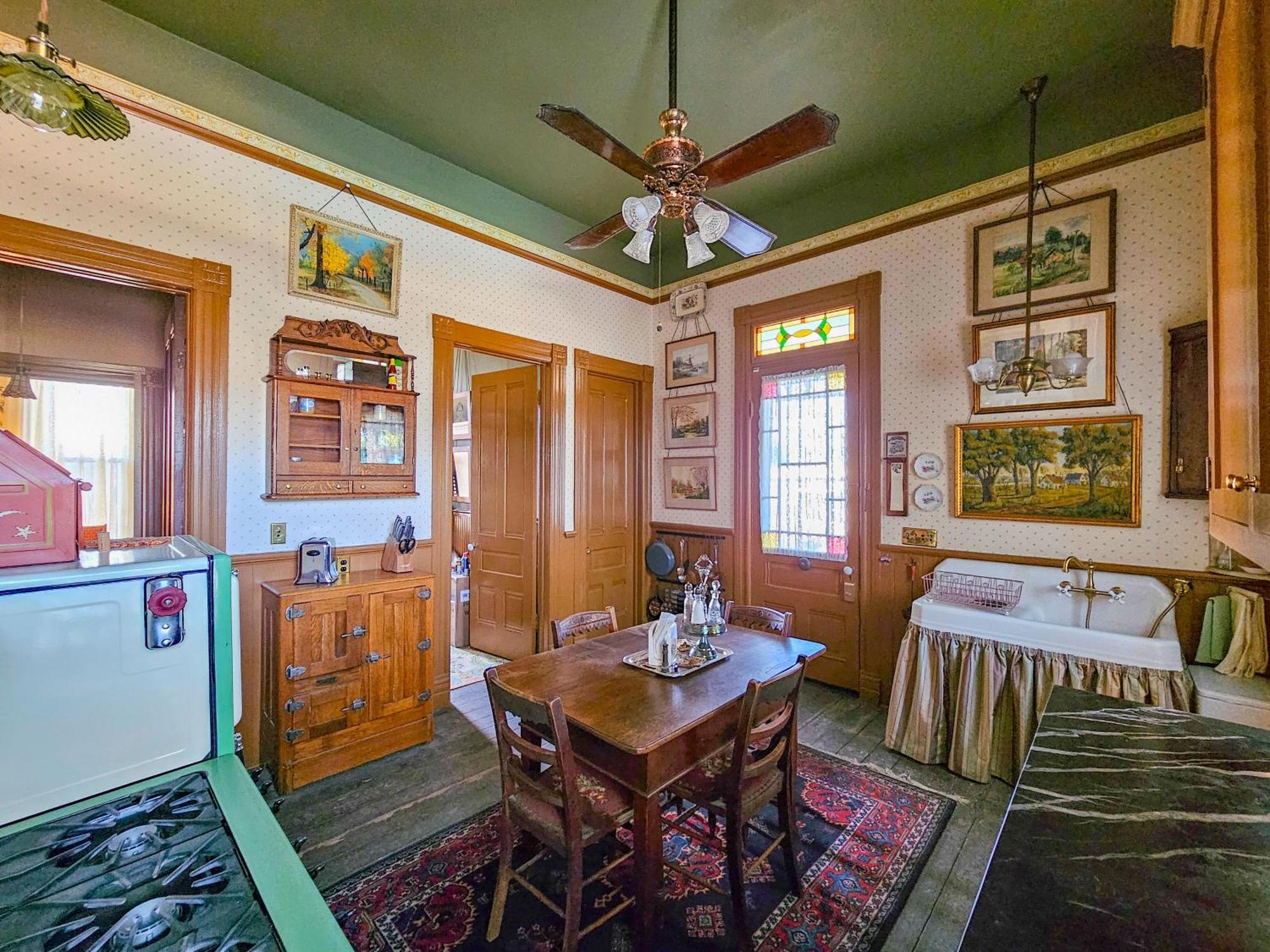 The Jd Hyde Historic Inn Visalia Eksteriør billede