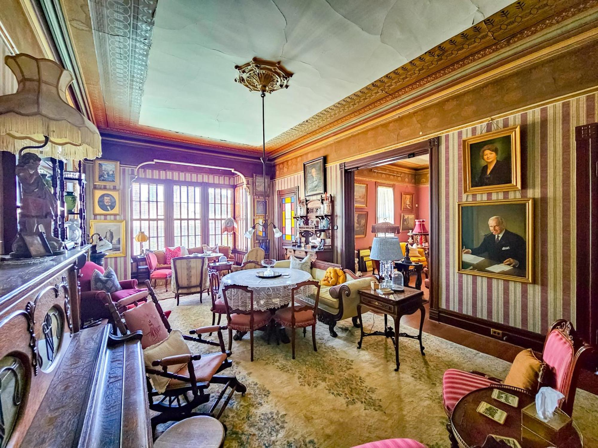 The Jd Hyde Historic Inn Visalia Eksteriør billede