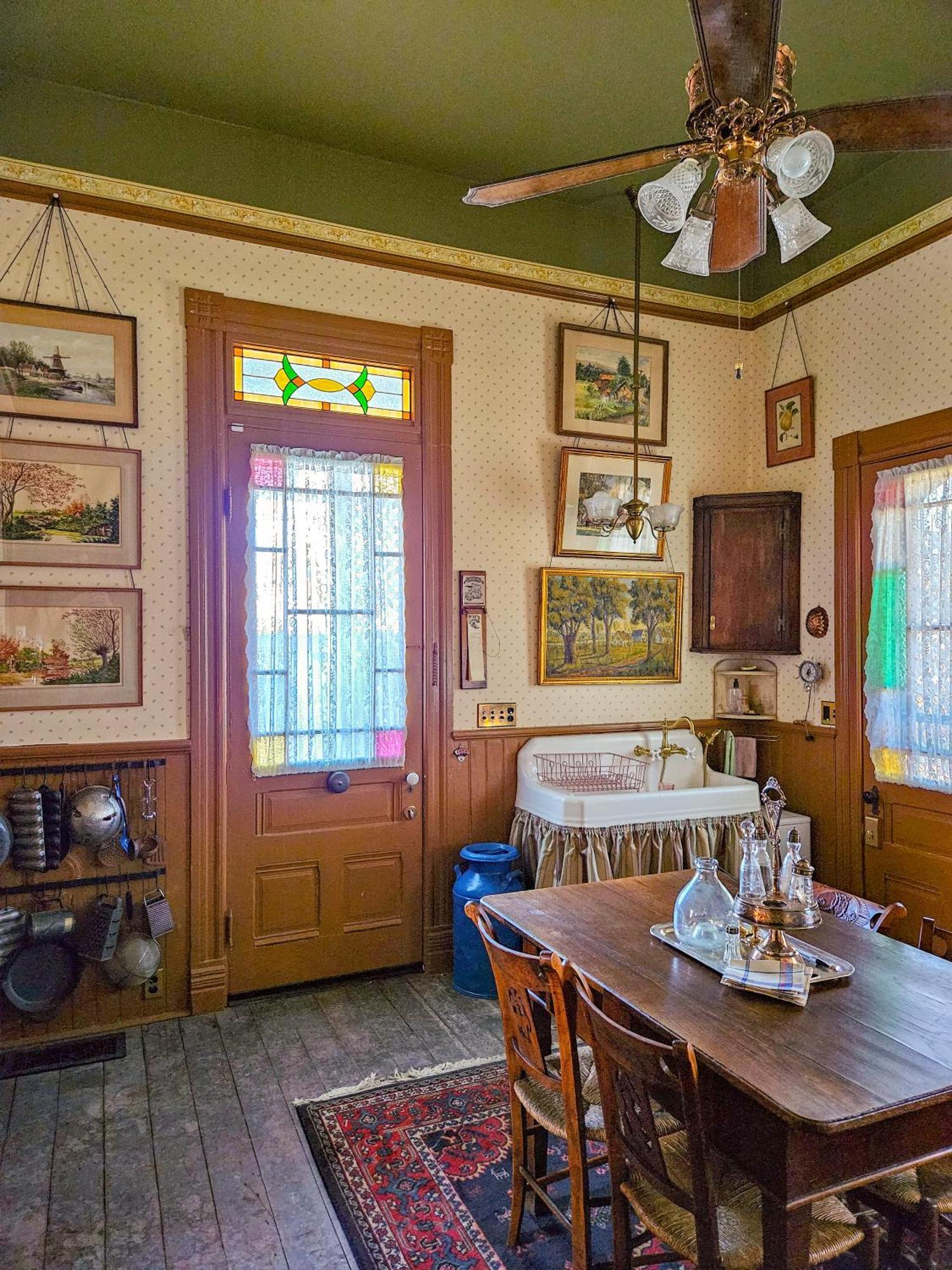 The Jd Hyde Historic Inn Visalia Eksteriør billede